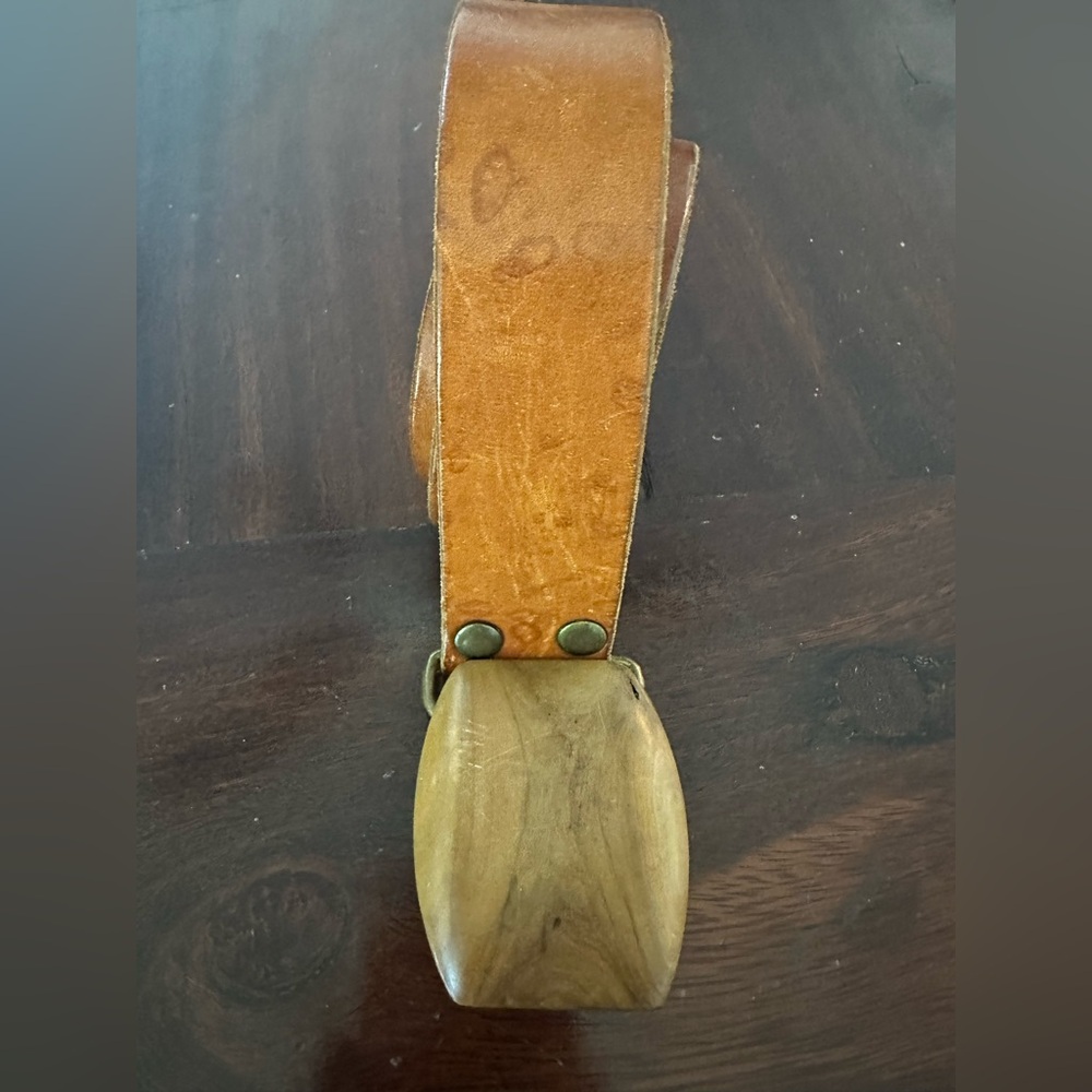 Vintage Leather Belt with Wood Buckle S